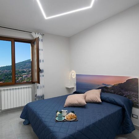 Raggio Di Sole Bed & Breakfast Agerola Bagian luar foto