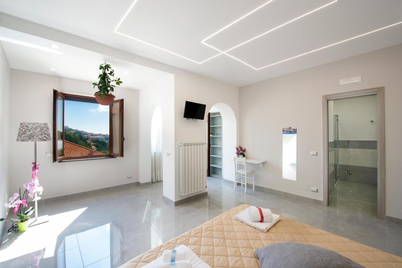 Raggio Di Sole Bed & Breakfast Agerola Bagian luar foto