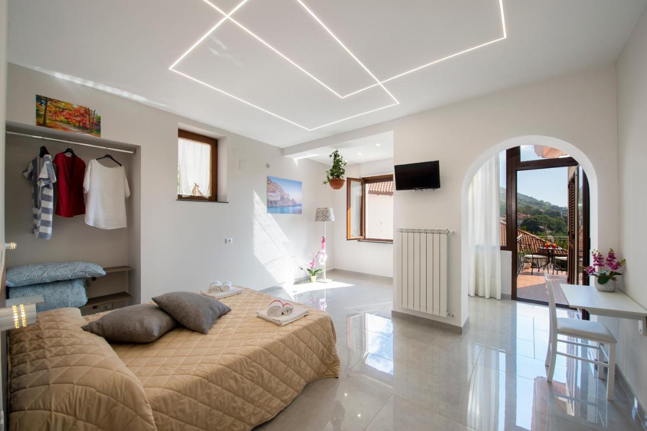Raggio Di Sole Bed & Breakfast Agerola Bagian luar foto