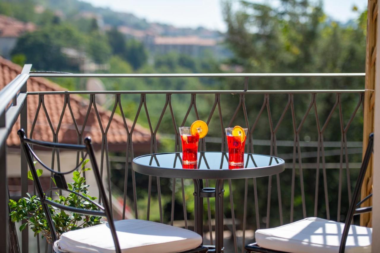 Raggio Di Sole Bed & Breakfast Agerola Bagian luar foto