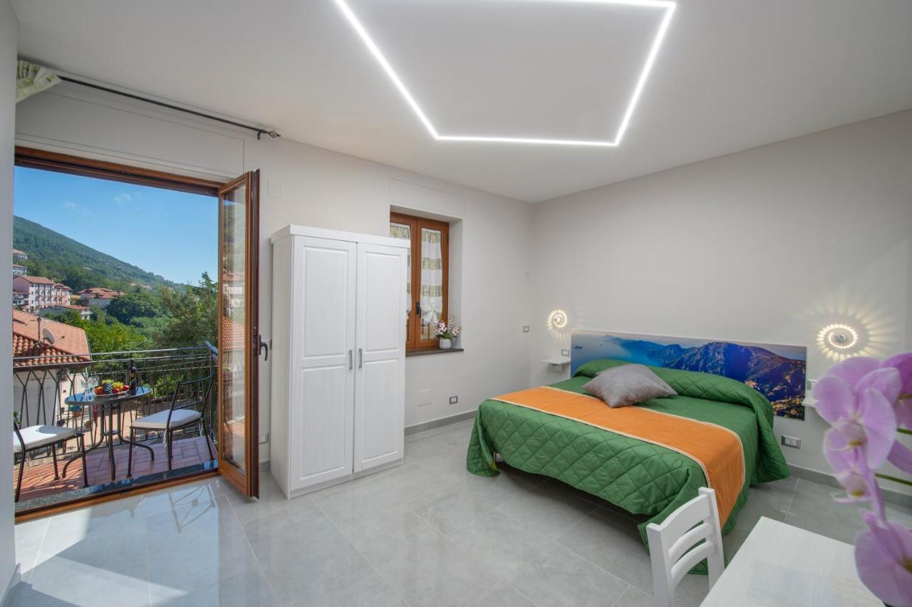 Raggio Di Sole Bed & Breakfast Agerola Bagian luar foto